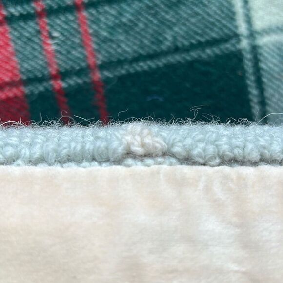 Peking Downhill Winter Skier Hooked Wool Pillow 8x12” - Picture 6 of 6